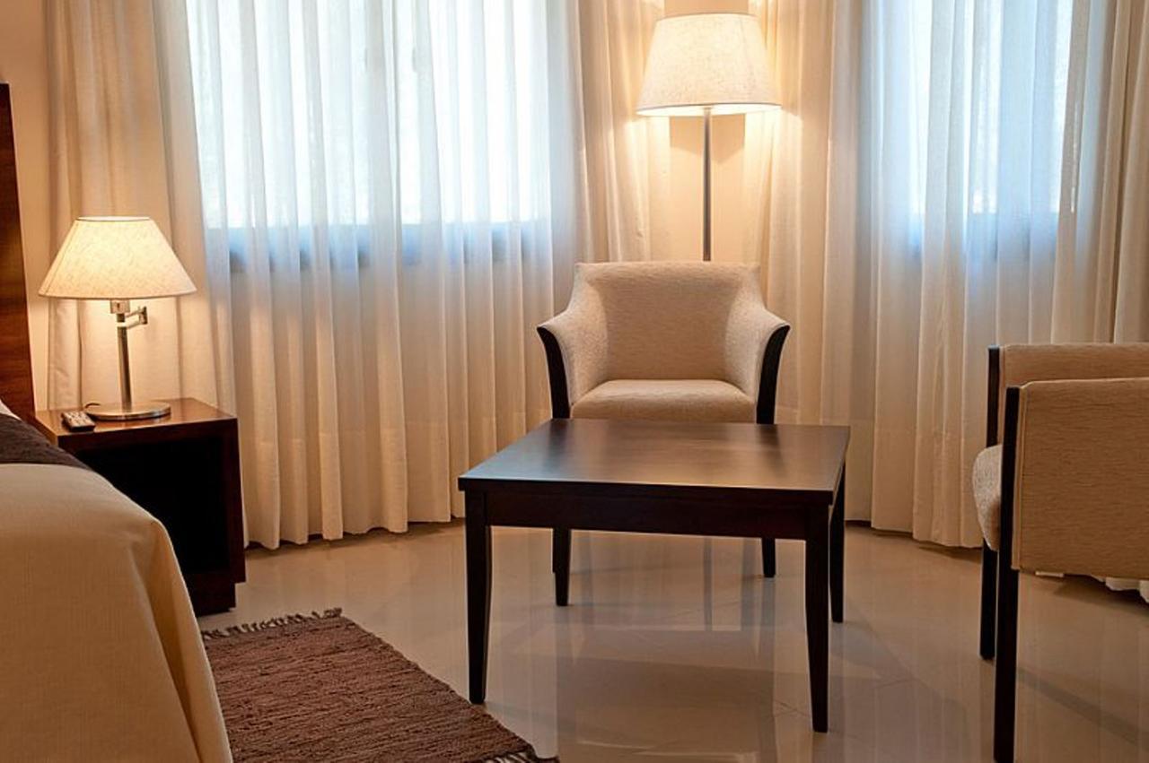 Camino Real Plaza Hotel Villa del Totoral Room photo